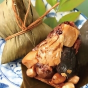 紫米香菇粽-鹹(全素粽)(6入/包)/ 紫米香菇粽-鹹(全素粽)(6入/包)
