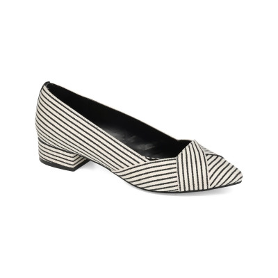 JOURNEE COLLECTION Womens White Striped Criss Cross Toe Cushioned Justine Pointed Toe Block Heel Slip On Heeled Loafers 7 M 