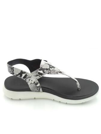 symoid Womens Flat Sandals Wide Width- Casual Comfort New Open Toe Summer Black  Girls Sandals Size 4 - Walmart.com