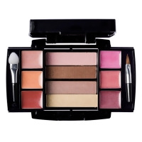 Motives® Compact Beauty
