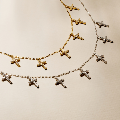 KOURTNEY – Nine Cross Necklace alternate image