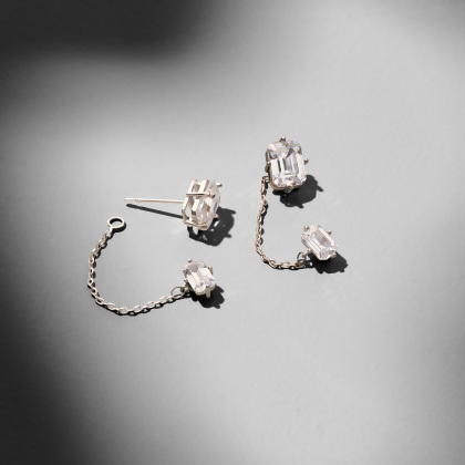LORENA – Dual Stud Chain Earrings alternate image