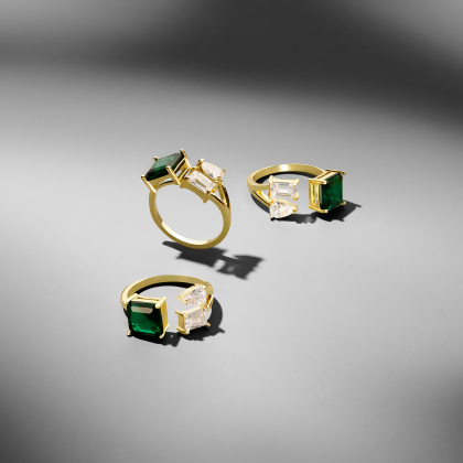 JORDAN - Triple Stone Ring alternate image