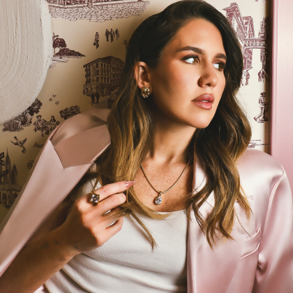 GEORGINA – Bezel Set Pear Necklace alternate image