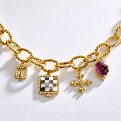 IVY – Chunky Charm Necklace alternate image