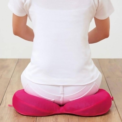 【日本COGIT】GEL涼感透氣蜂巢凝膠 釋壓貝果V型 瑜珈美體坐墊 坐姿矯正美臀墊-莓粉(多用款) 