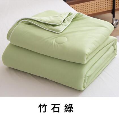 簡約風冰絲涼感夏涼被#多款任選 150×200cm (可水洗/四季被/素色涼被/空調被)-竹石綠 