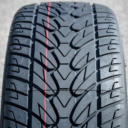 Auto Tire Fullway HS266 285/45R22 114V XL A/S Performance alternate image