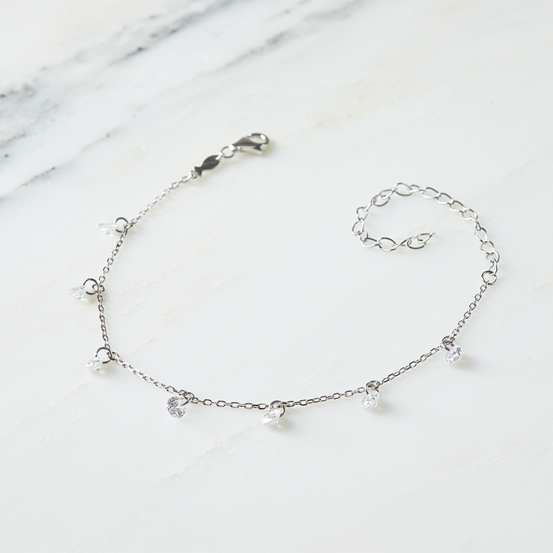 Layered Desi - Pierced Round Cut Bracelet in silver