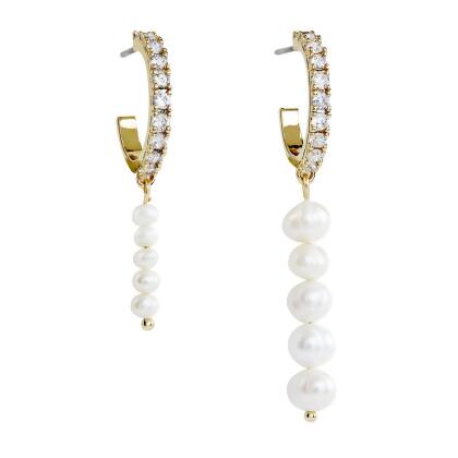 OLSEN – Mismatch Freshwater Pearl Earrings 