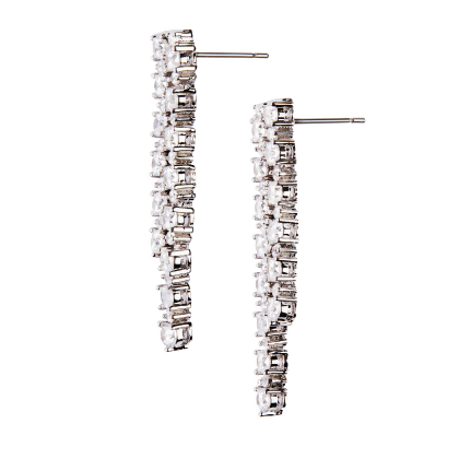 QUINN – Double Strand Earrings alternate image