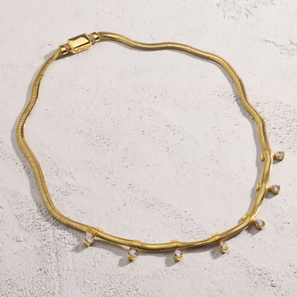 VIVIENNE - Snake Necklace with Pins alternate image