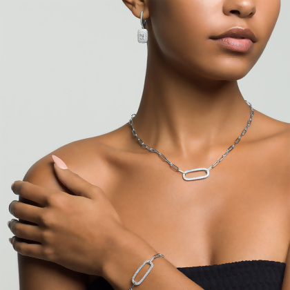 MARIA - Paperclip Necklace With Pave Oval Link alternate image