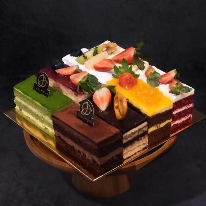 8xcite Cake 