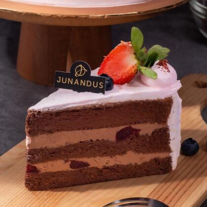Classic Black Forest Cake (Slice) 
