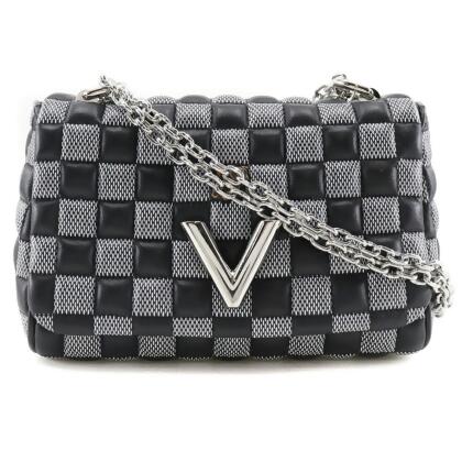 Louis Vuitton Twist Black Leather Handbag (Pre-Owned)