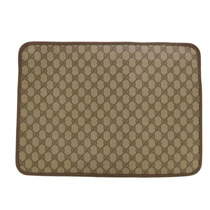 Pre-owned Leather Clutch Bag In Beige