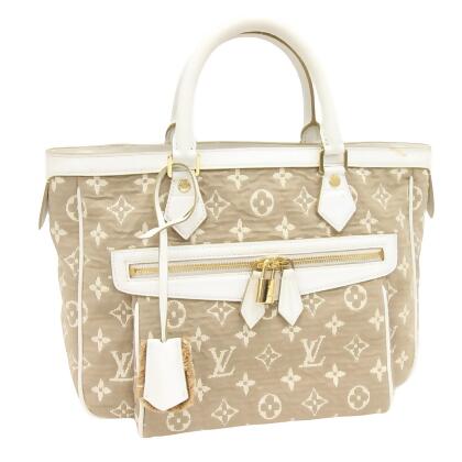 Louis Vuitton Pre-owned Women's Fabric Handbag - White - One Size