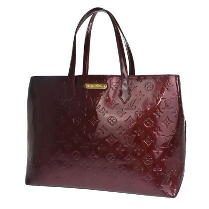 Louis Vuitton Wilshire shopping bag in burgundy monogram patent leather