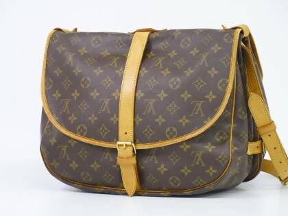 Pre-Owned LOUIS VUITTON Louis Vuitton Saumur 35 shoulder bag