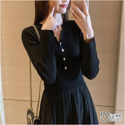 【Mini嚴選】波浪V領針織連身裙 三色 - 黑色 / XL 