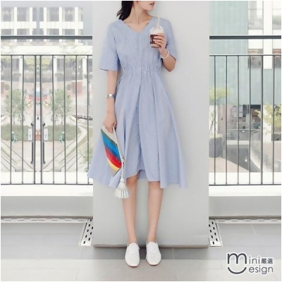 【Mini嚴選】V領條紋中長連身洋裝 - 淺藍色 / XL 