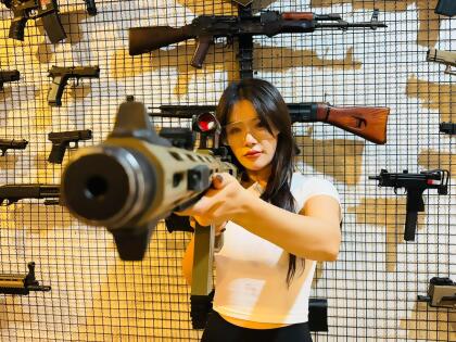 芭東巴拉貢射擊場 