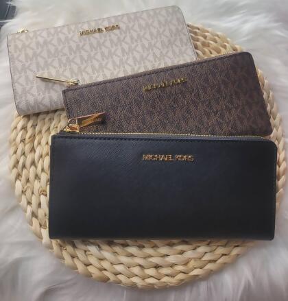 MICHAEL KORS mk專櫃款 素面/緹花LOGO防刮皮革L型拉鍊長夾(pa_mk拉鍊長夾顏色: 滿版深咖啡色) 