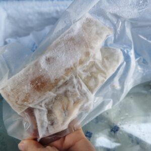 冰泡鱷膠 