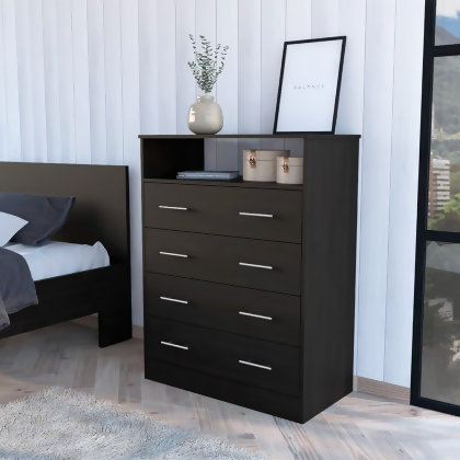 Serbian Four Drawer Dresser 