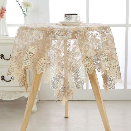 Round Table Tablecloth alternate image