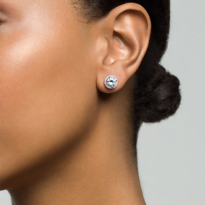 ALEXIS - Halo Earring Studs alternate image