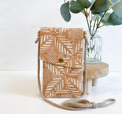 DAYDREAMER phone sling | CREAM 