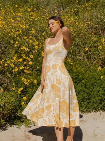 Lily Midi Dress | Poppies alternate image