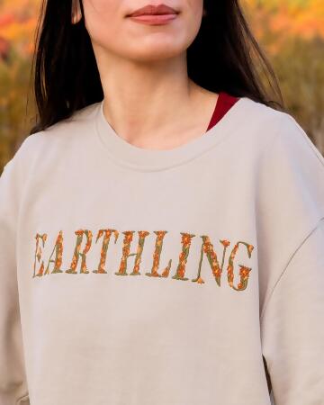 Earthling in Bloom Pullover alternate image