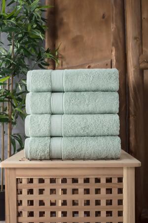 Turkish Cotton Bath Towel Set of 4 alternate image