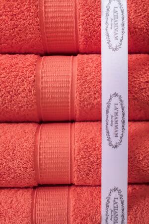 Turkish Cotton Bath Towel Set of 4 alternate image