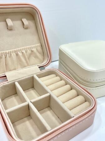 JS 緞面方形飾品收納盒 