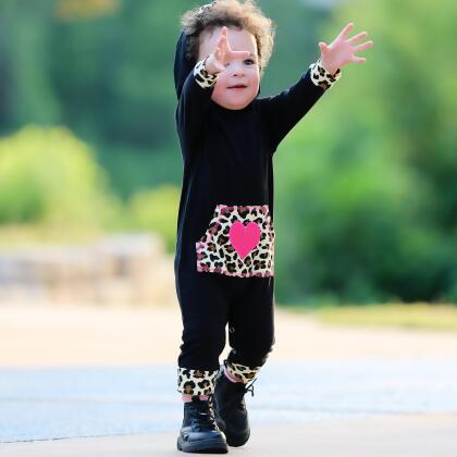 AnnLoren Girls Long Sleeve Leopard Heart Baby Toddler Romper Hoodie One Piece alternate image