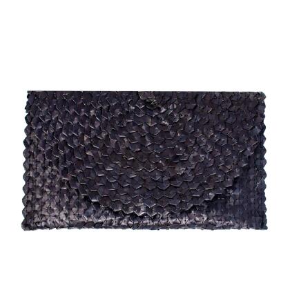 LIZZIE GRASS CLUTCH - ONYX BLACK alternate image