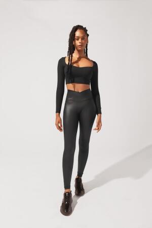 Sweetheart Long Sleeve Crop Top - Black alternate image