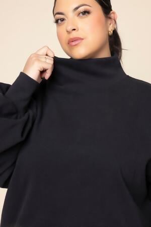 Ooey Gooey Mockneck Sweatshirt with Pockets - Black alternate image