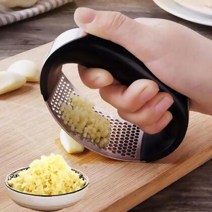 Stainless Steel Garlic Press alternate image