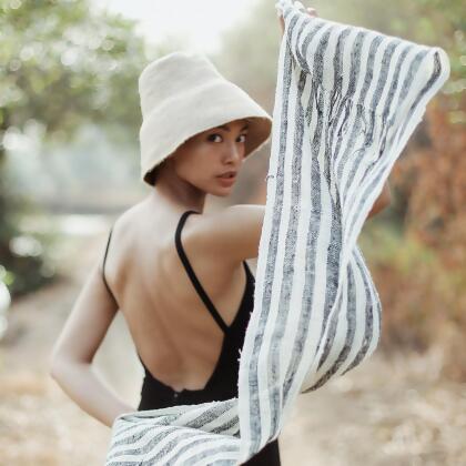 Fatima Hand-loomed Raw Cotton Scarf, in Black 