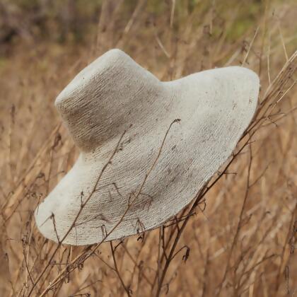 RIRI Jute Handwoven Straw Hat In Natural Beige alternate image
