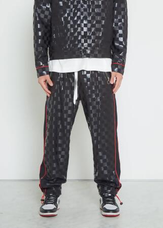 Konus Men's Tonal Checker Printed Pants in Black alternate image