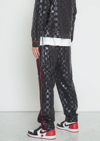 Konus Men's Tonal Checker Printed Pants in Black alternate image