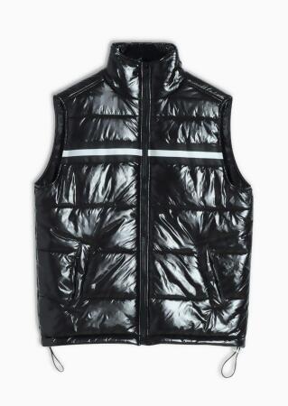 Men's Zip-Up Puffer Vest In Black alternate image