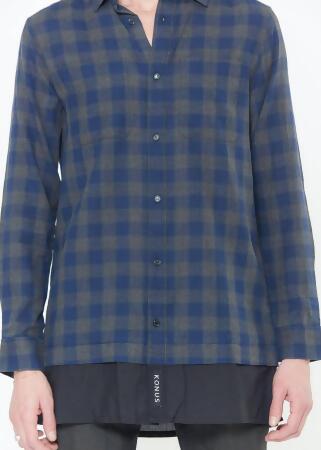Konus Men's Longline Button up Shirt in Plaid in Navy alternate image