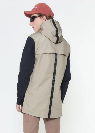 Konus Men's Hooded Jacket w/ Color Block x Patch in Khaki alternate image